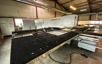 CNC vysekávací centrum TruPunch